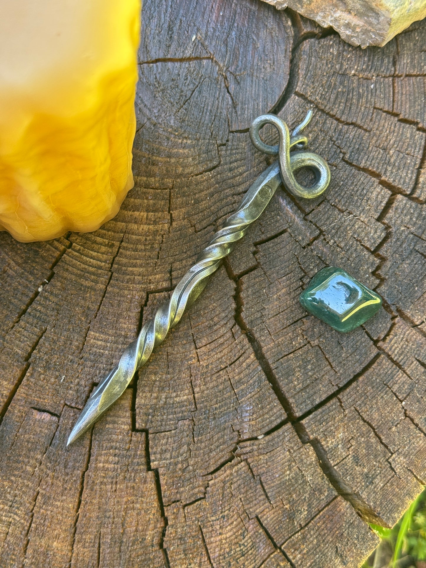 Twisted Loop Candle Scribe